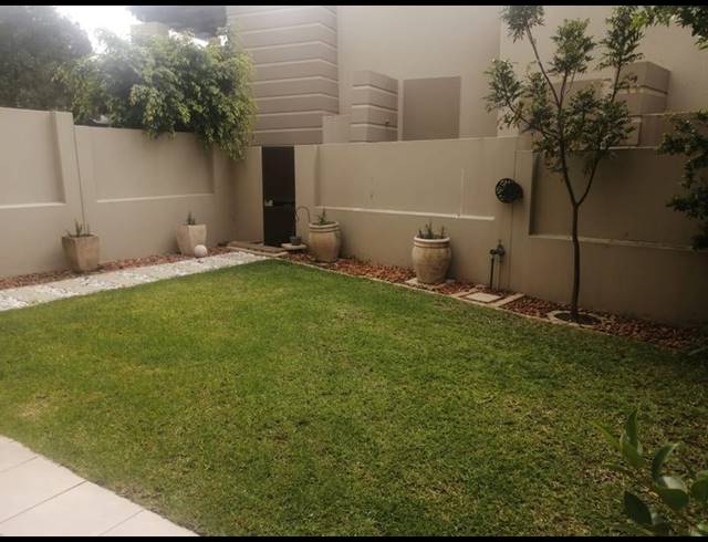 2 BEDROOM PROPERTY TO RENT IN FOURWAYS